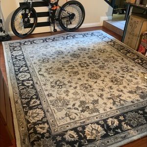 SAFAVIEH Pure wool super thick and super comfortable 8X10ft